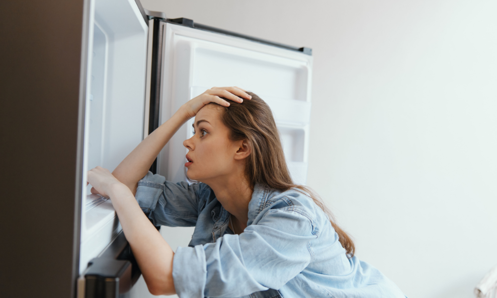 Geladeira vazando água?